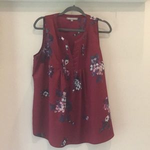 Daniel Rainn floral maternity top